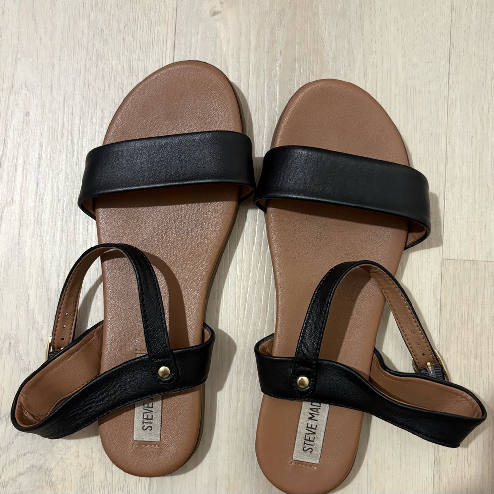 Steve Madden Black and Brown Sandals